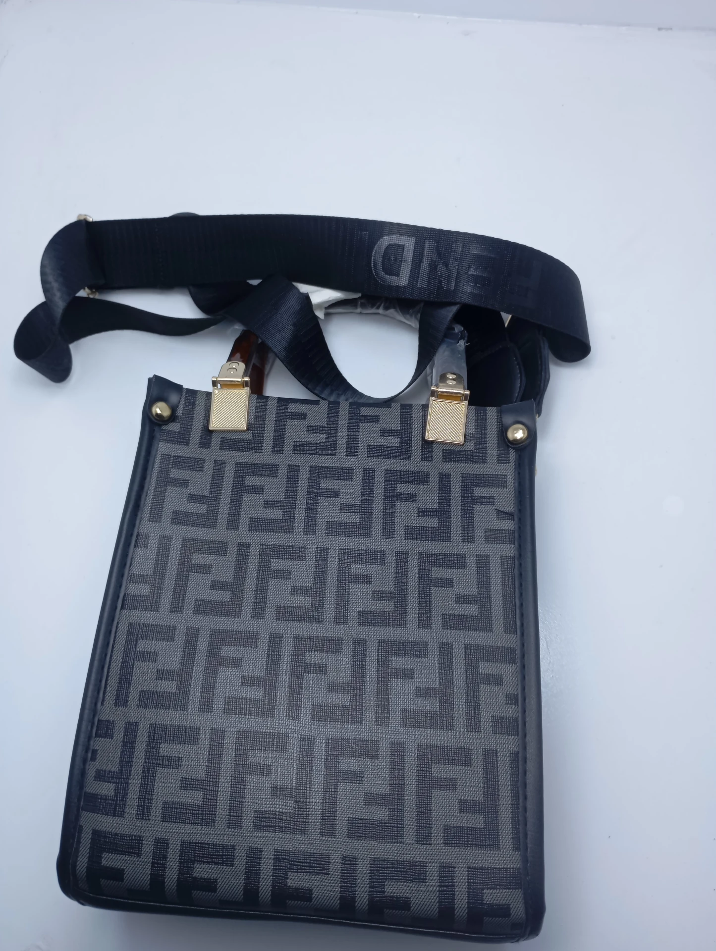 Fendi Baguette Trending Party Bag