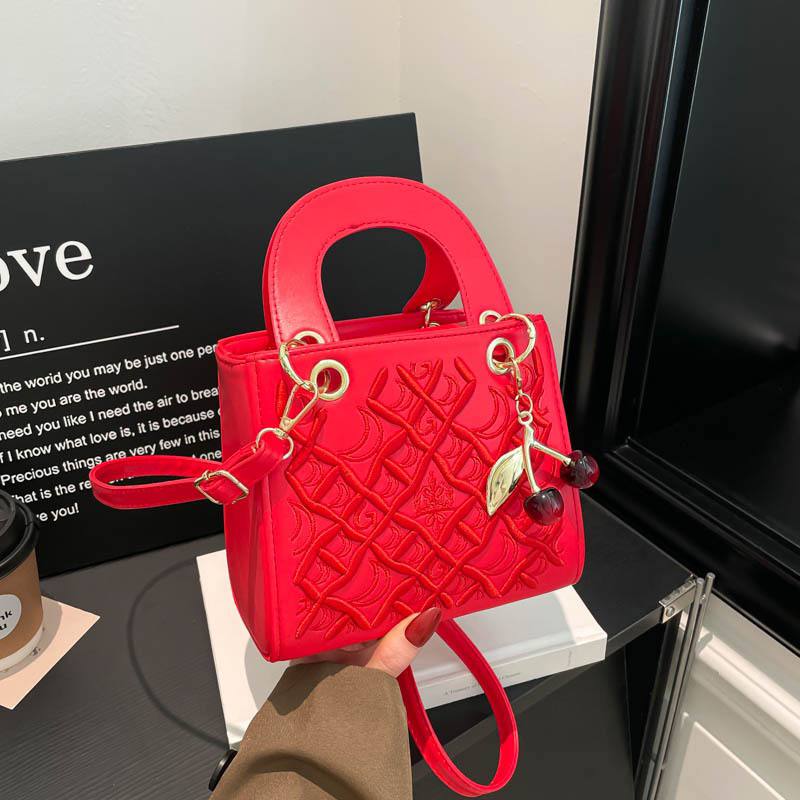 Queen bags