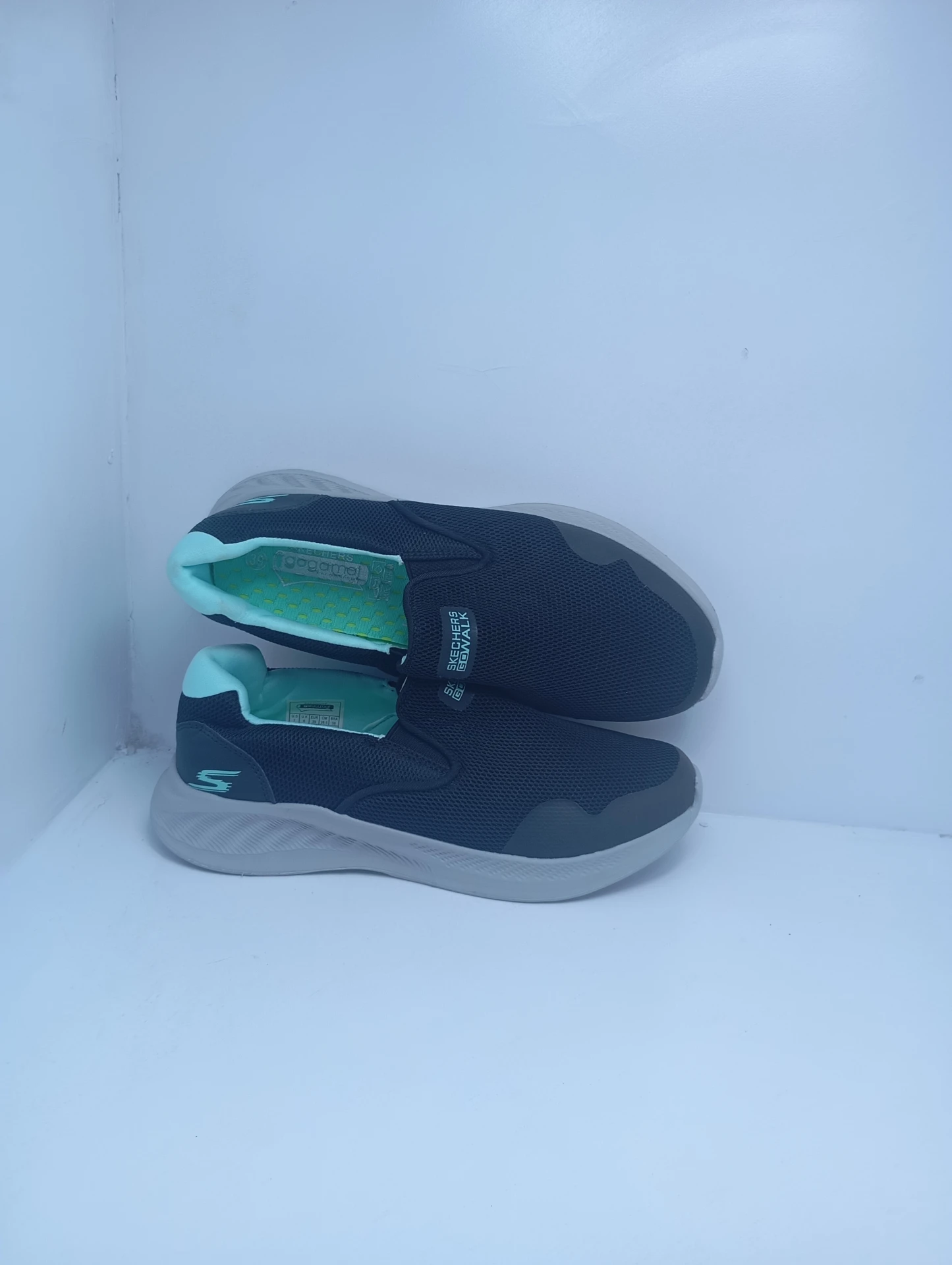 Skechers GO WALK 7 Performance Walking Shoes