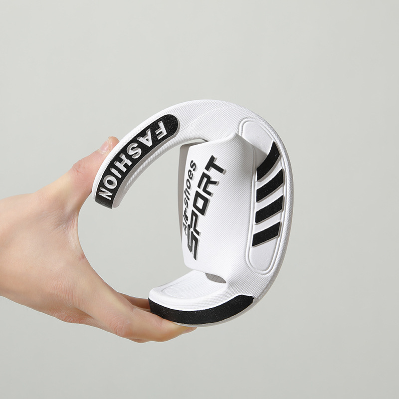 Fashion Men's Slippers Soft Sole Non-slip Men Flip Flops Comfortable Large Size Outdoor Beach Sandals Man Home Bathroom Slippers