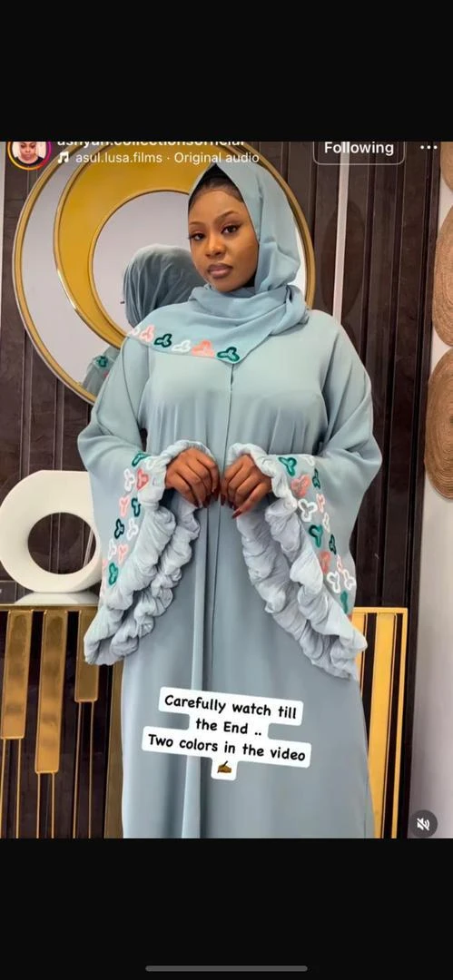 Elegant Hooded Abaya with Artistic Embroidery