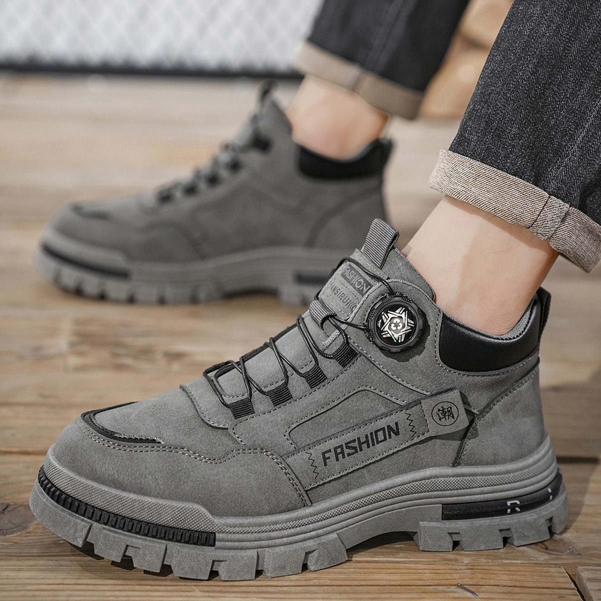 Low-Top Men's Platform Sports Outdoor Traditional Footwear - Lace-Up Stylish Trendy Street Hiking Skate Shoes