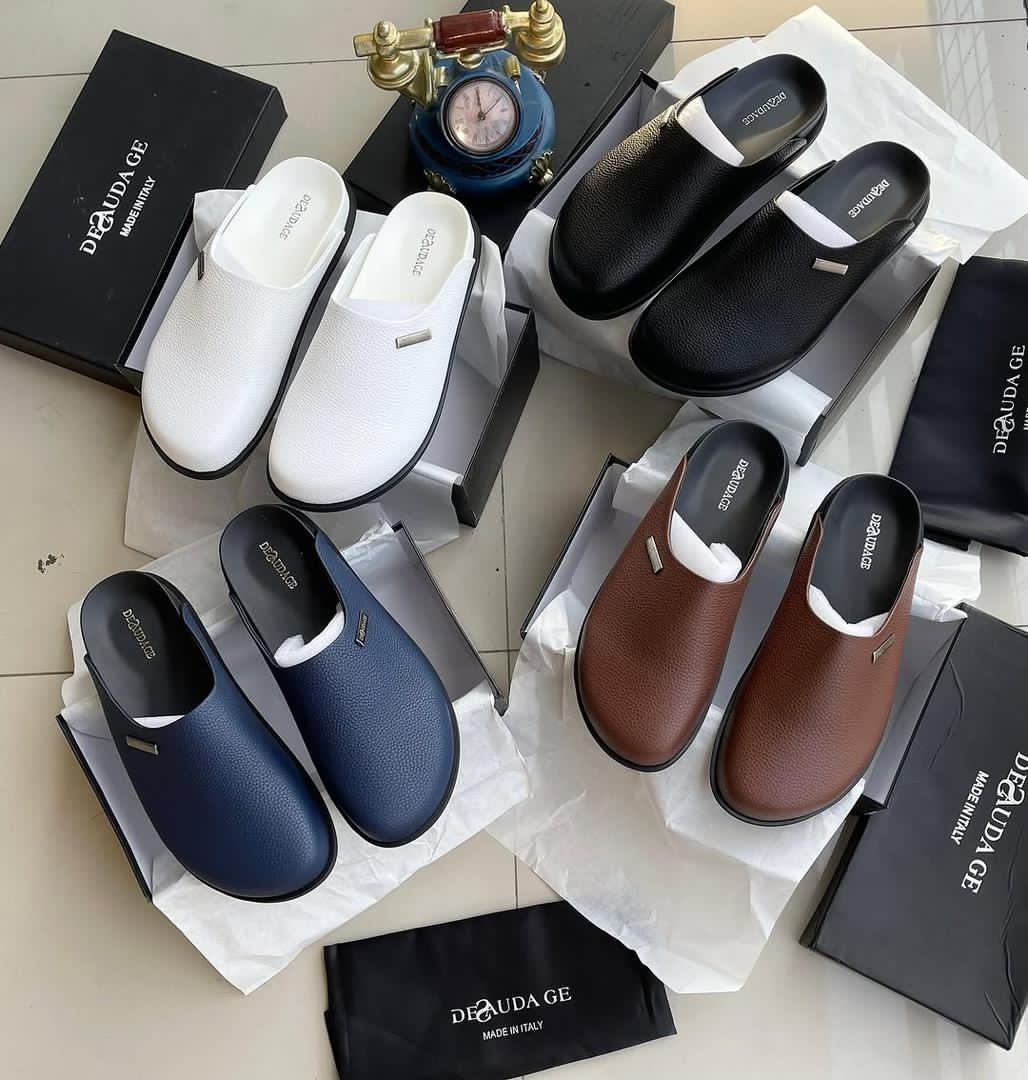 Desaudege Men's Premium Leather Slides - Black
