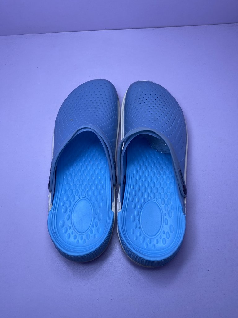Crocs - Durable and Comfortable Men's Crocs for Everyday Use  