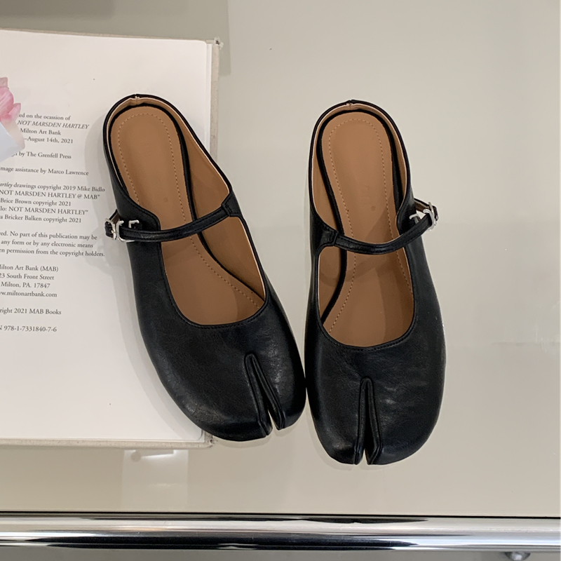 SUOJIALUN Autumn Women Flat Shoes Fashion Split Toe Flat Heel Laofer Shoes Shallow Soft Leather Casual Outdoor Mary Jane Shoes