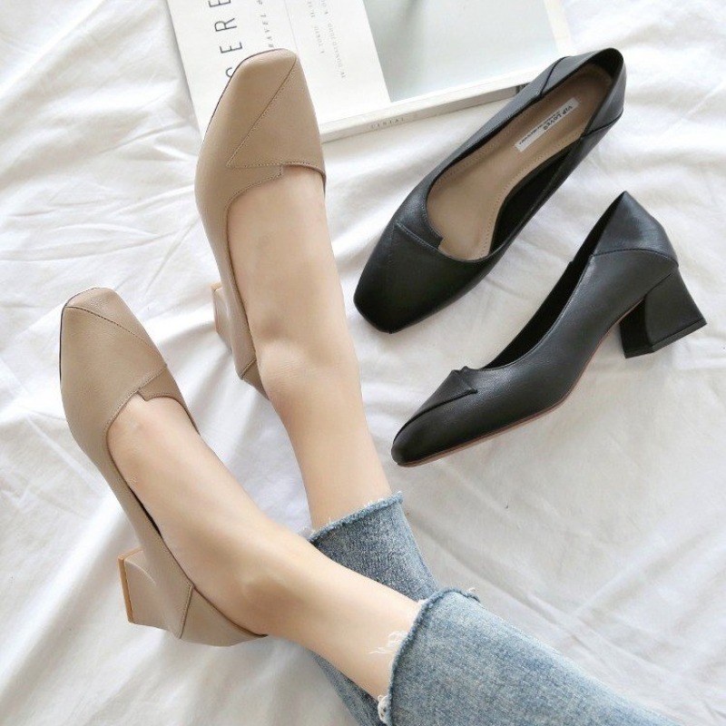 Spring and Autumn 2025 New Style Square Head Soft Sole Shoes, Soft Soles, Fashionable, Casual and Versatile Single Shoes