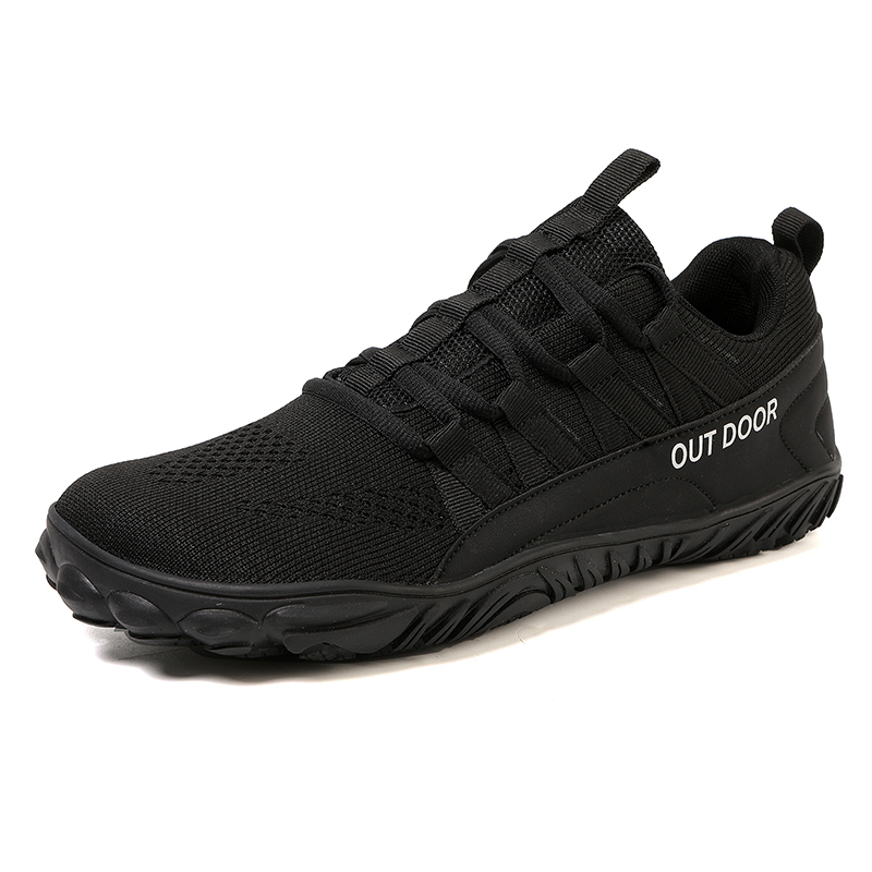 New Casual Shoes Plus Size Lightweight  Versatile  Simple  Anti Slip Wear Resistant  Breathable Couple Outdoor Sports Shoes