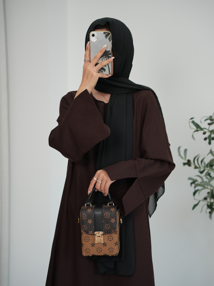 Elegant Abayas Collection