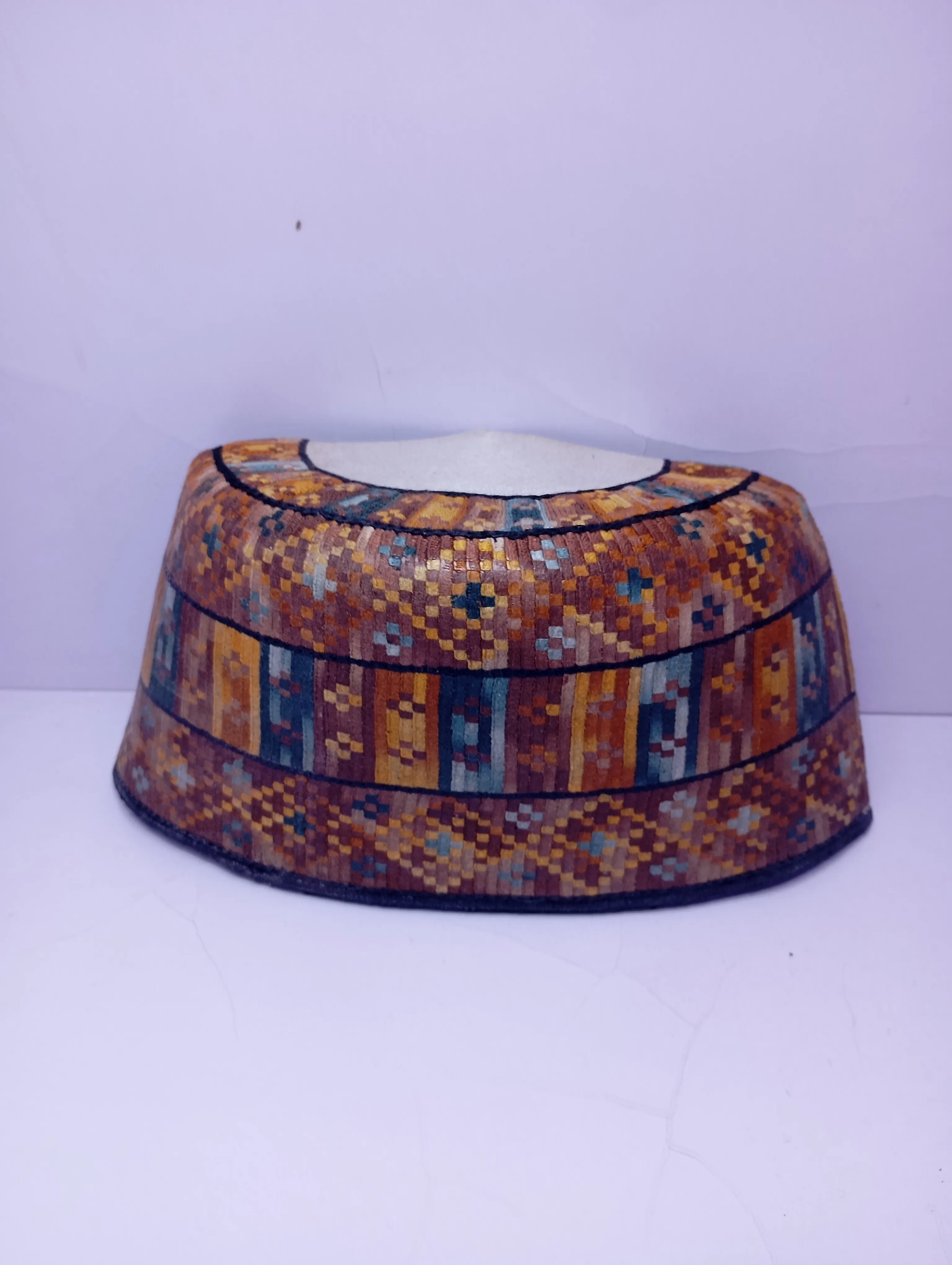 Original Handwoven Hausa Fulani Zawa Cap – Bangol Kindei Bama Style | Men’s Knitted Maiduguri Cap Sizeof 22 