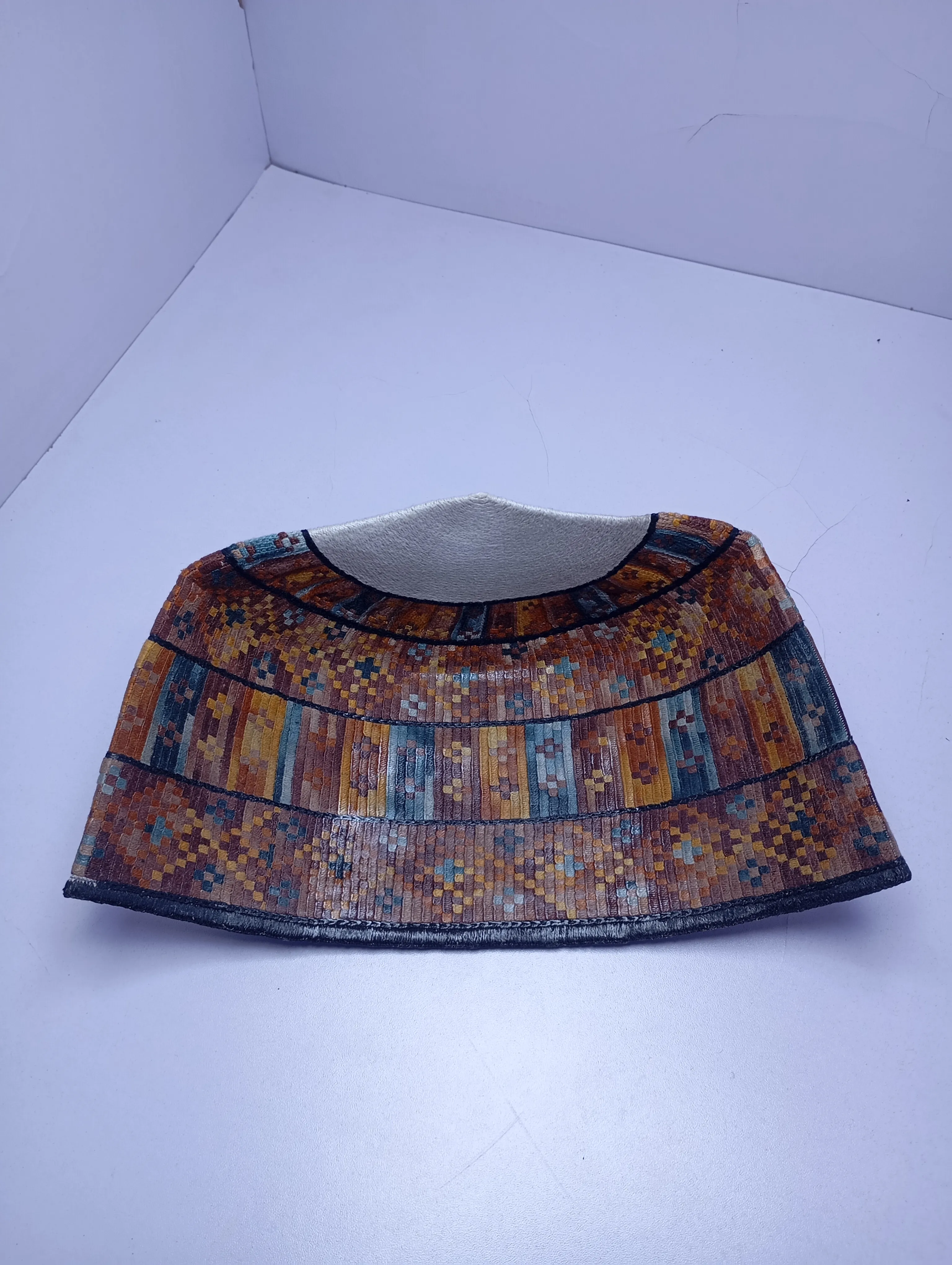 Original Handwoven Hausa Fulani Zawa Cap – Bangol Kindei Bama Style | Men’s Knitted Maiduguri Cap Sizeof 22 