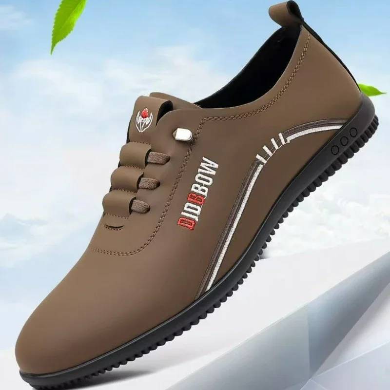 Retro Leather Shoes for Men Summer 2025 New Outdoor Lightweight Men's Loafers British Peas Shoes Men's Moccasins Tenis Masculino