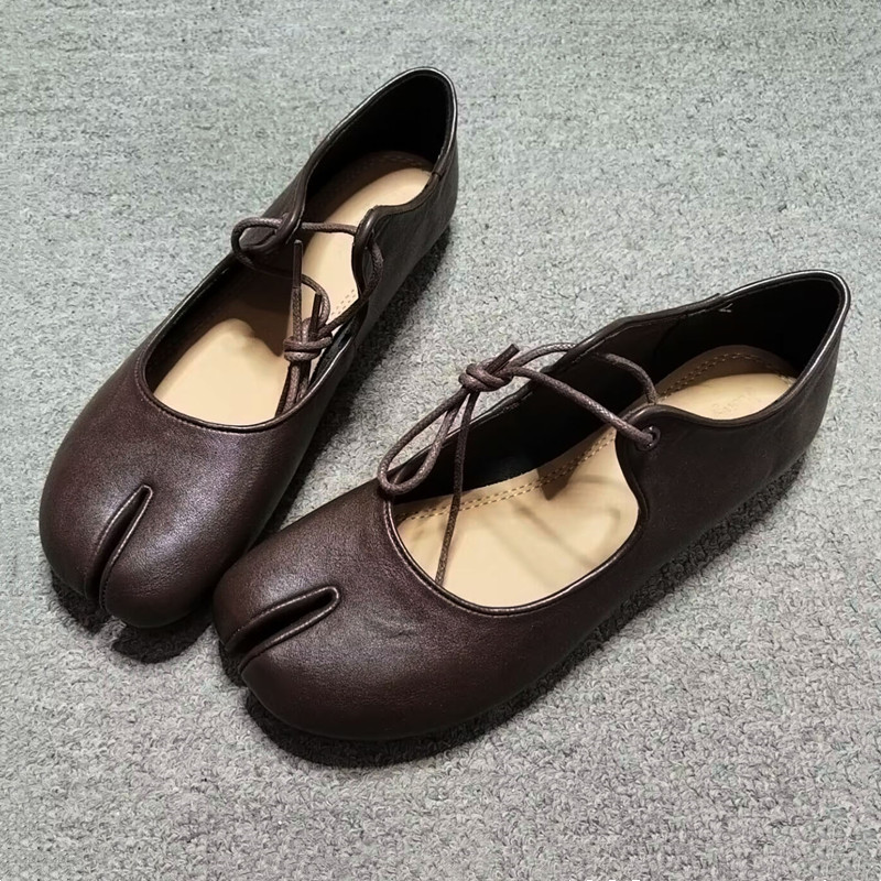 Fashion Soft Leather Split Toe Women Tabi Ballet Flats Spring Autumn Comfortable Walking Lazy Loafers Casual Girls Dance Shoes
