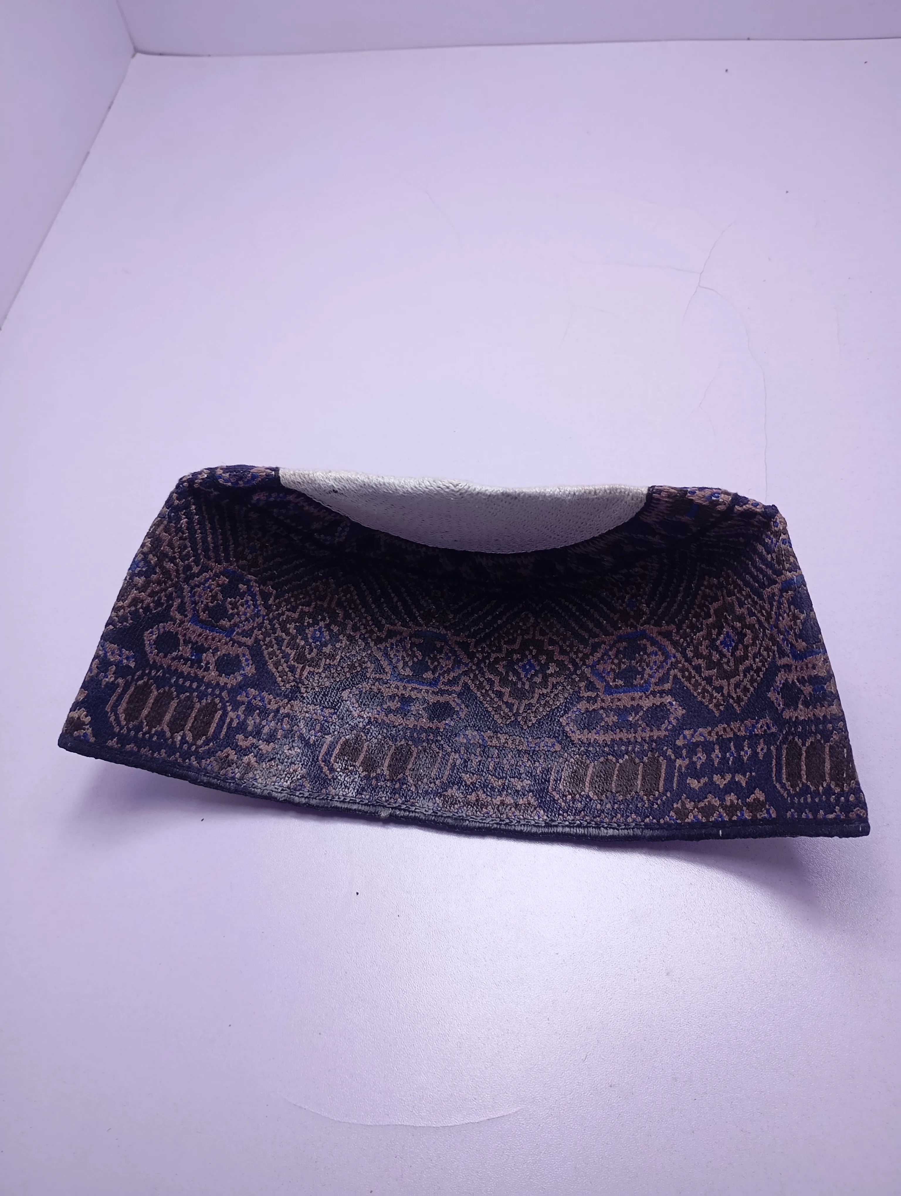 Original Handwoven Hausa Fulani Zawa Cap – Bangol Kindei Bama Style | Men’s Knitted Maiduguri Cap Sizeof 22.5 