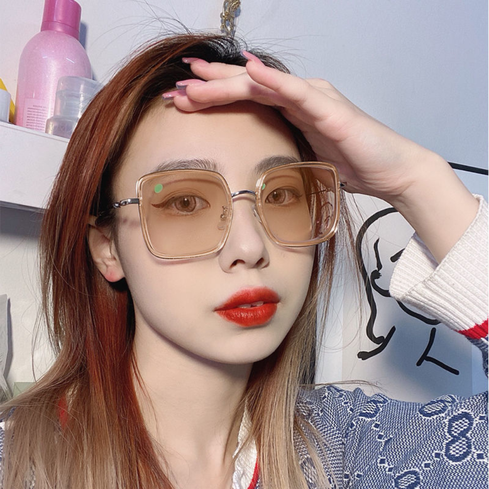 Square Photochromic Myopia Glasses Women 2024 Fashion Oversized Nearsighted Eyeglasses Classic Large Frame Eyewear 0 To -600