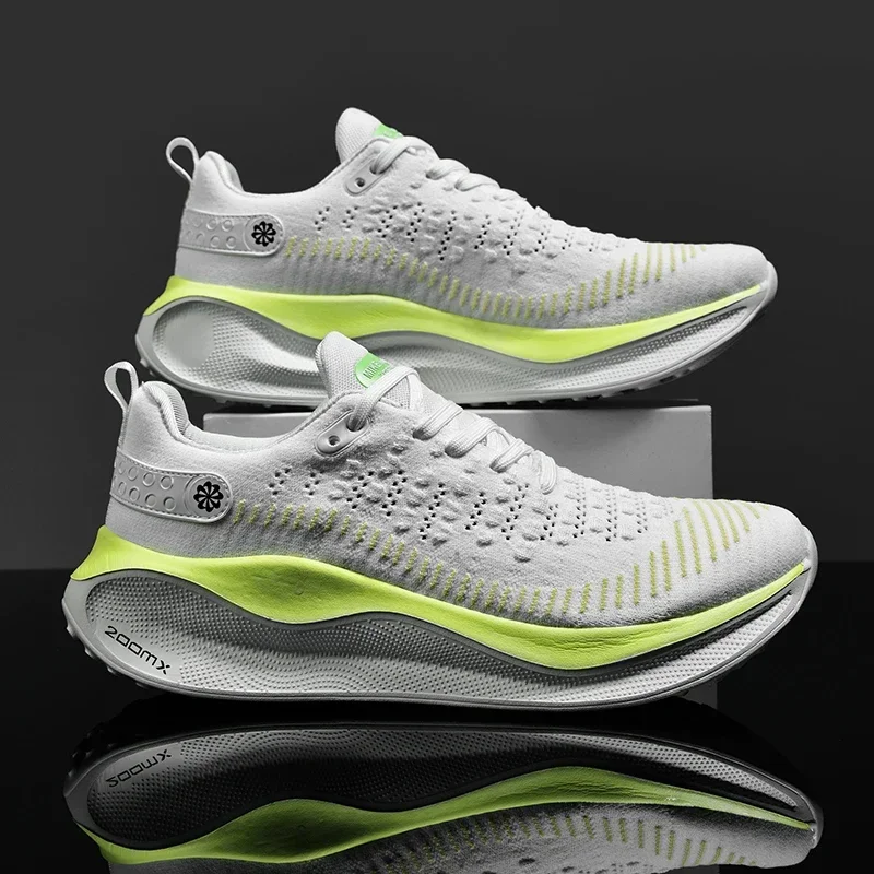 New MenSneakers Mesh Comfort Running Carbon Plate Cushioning Sports Training Lightweight Rebound Versatile Running Shoes