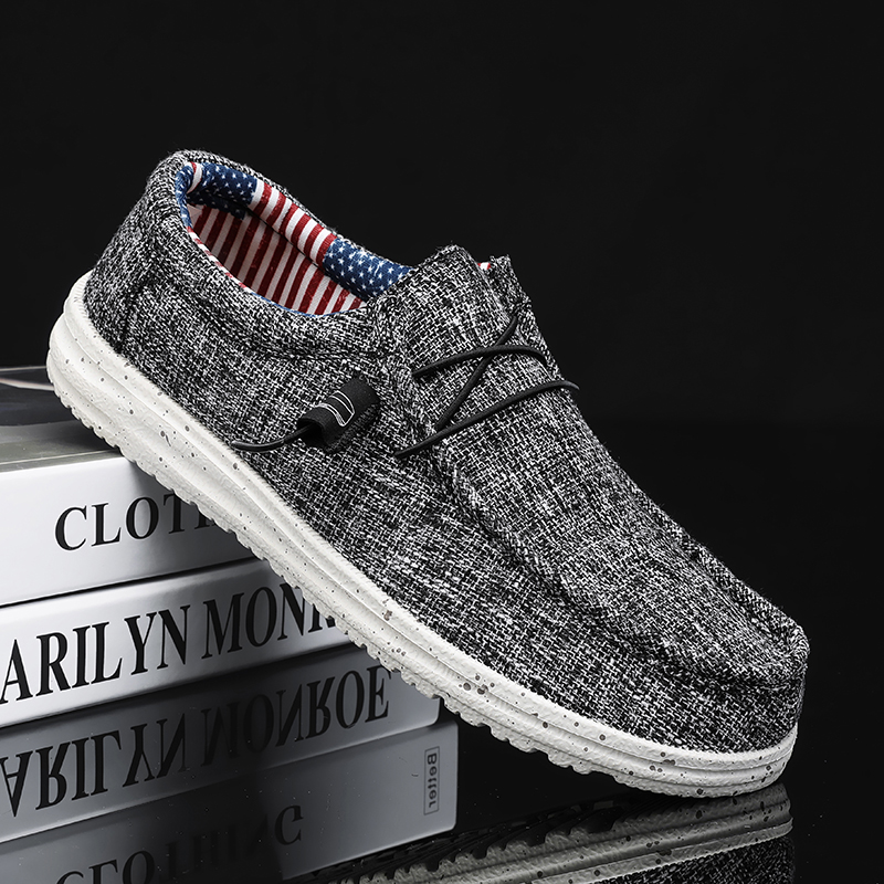 New Men Casual Loafers Fashionable Ethnic Style Casual Running Shoes Comfortable, Lightweight and Breathable Men's Canvas Shoes