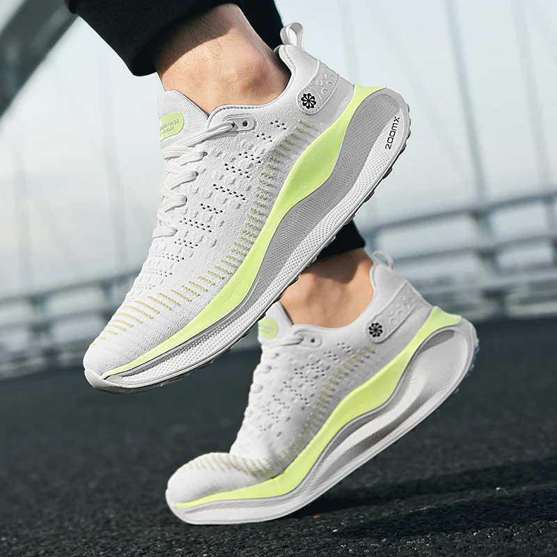 New MenSneakers Mesh Comfort Running Carbon Plate Cushioning Sports Training Lightweight Rebound Versatile Running Shoes