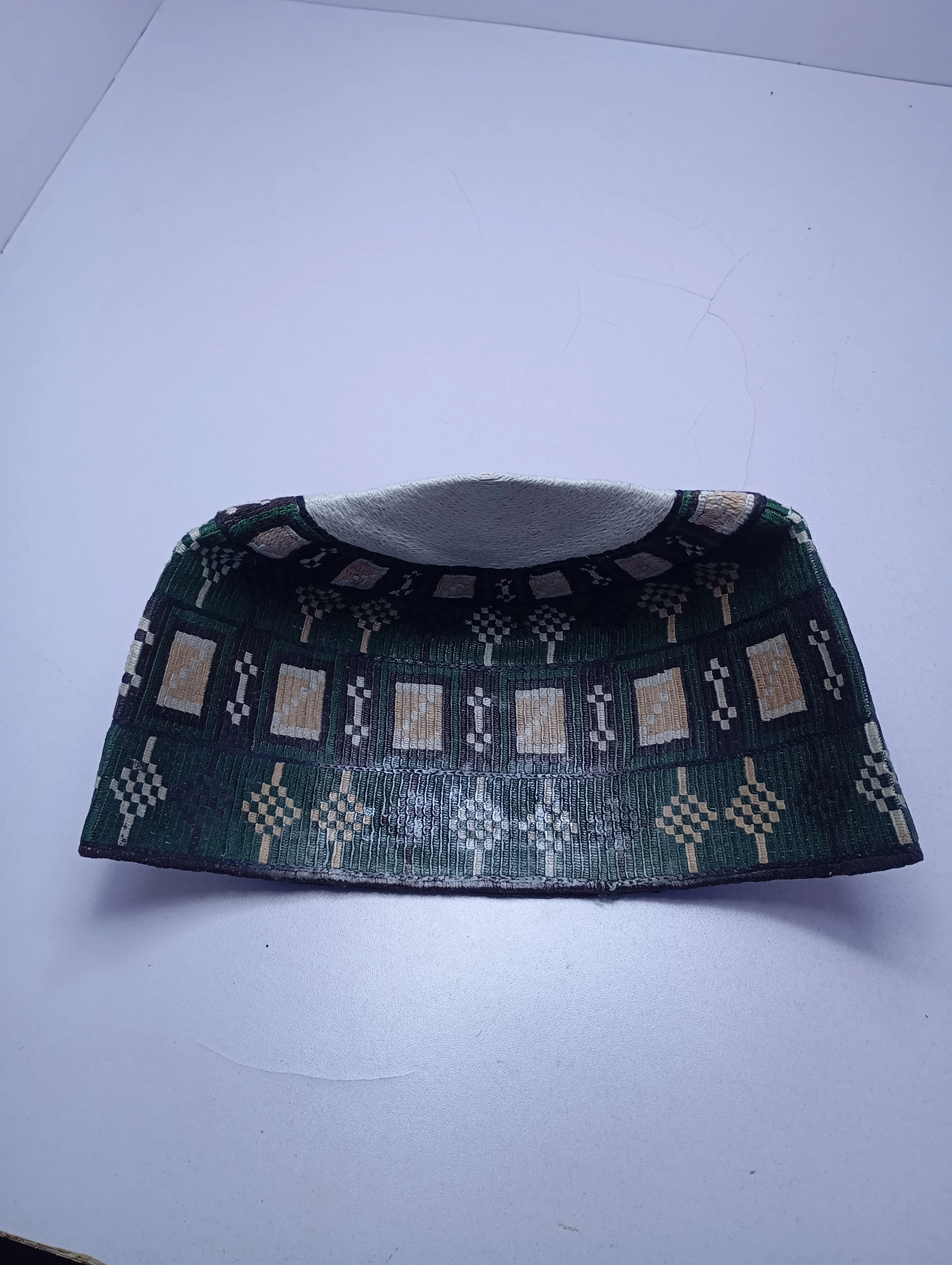 Original Handwoven Hausa Fulani Zawa Cap – Bangol Kindei Bama Style | Men’s Knitted Maiduguri Cap Sizeof 23.5 