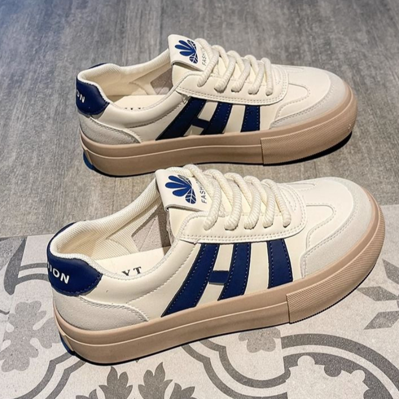 Women's Vulcanize Shoes Design Round Toe Lace Up Sports Casual Women's Sneaker Shoes Comfortable flat shoes zapatos de mujer