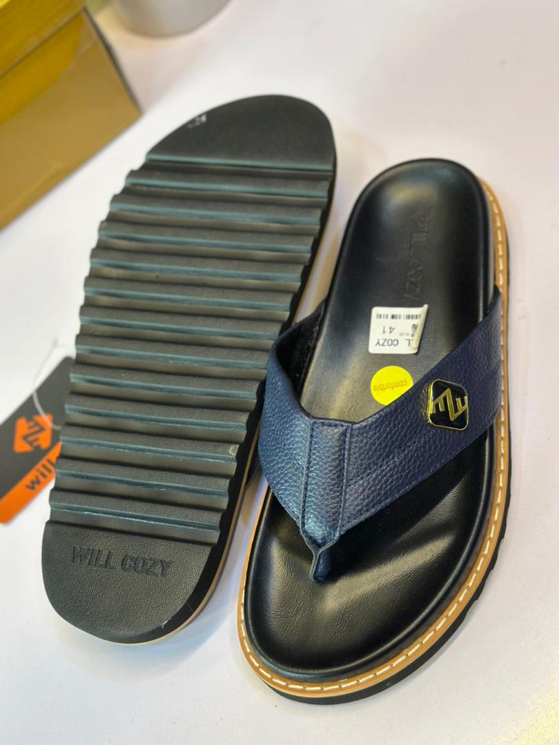 Will Cozy Premium Leather Flip Flops - Black