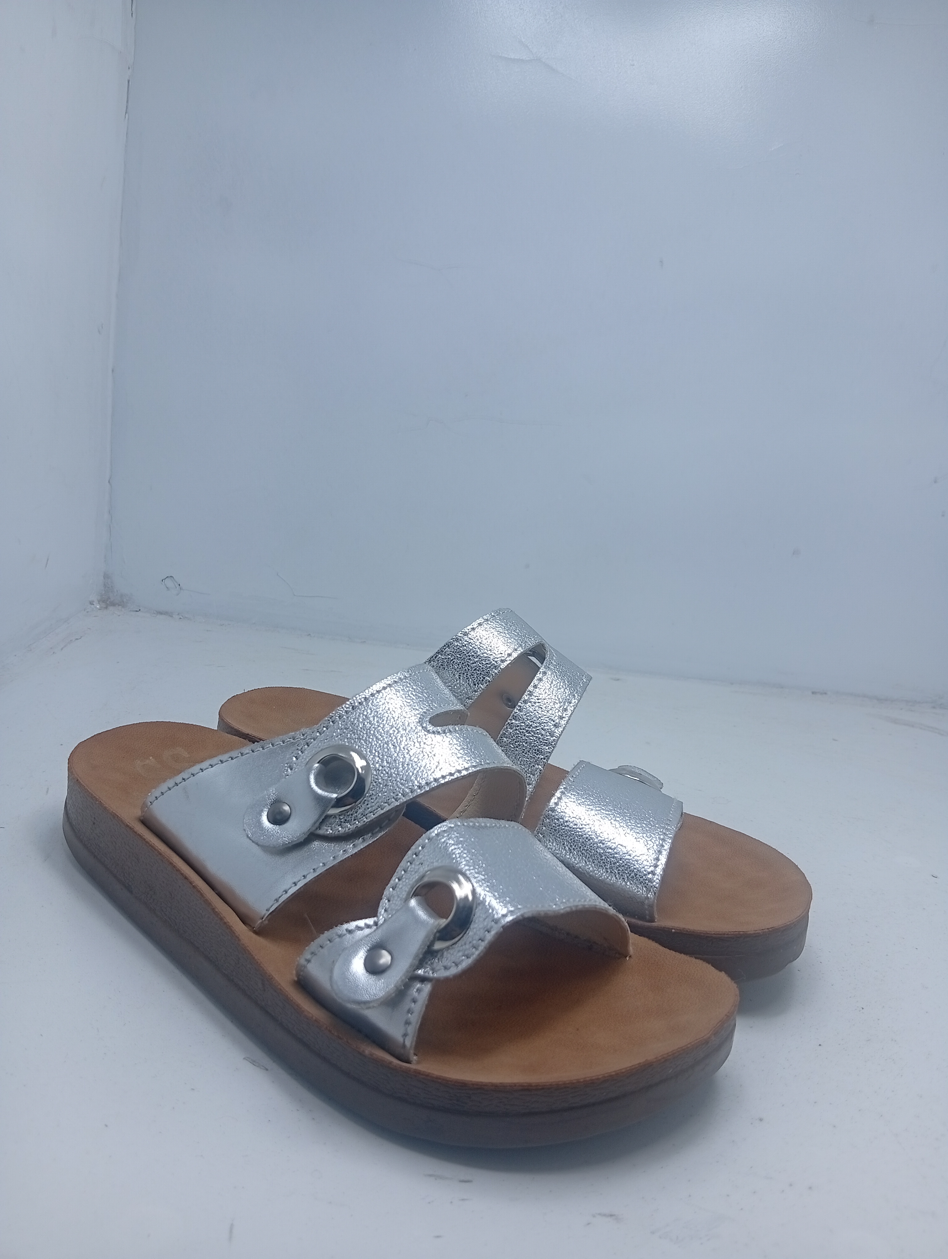 Santana Star Women's Silver Slide Sandals