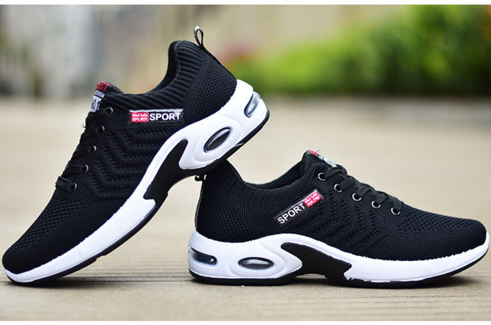 2025 new spring trend sports men's shoes Lace-up thick sole casual breathable fashion shoes Large size Wear skid resistance