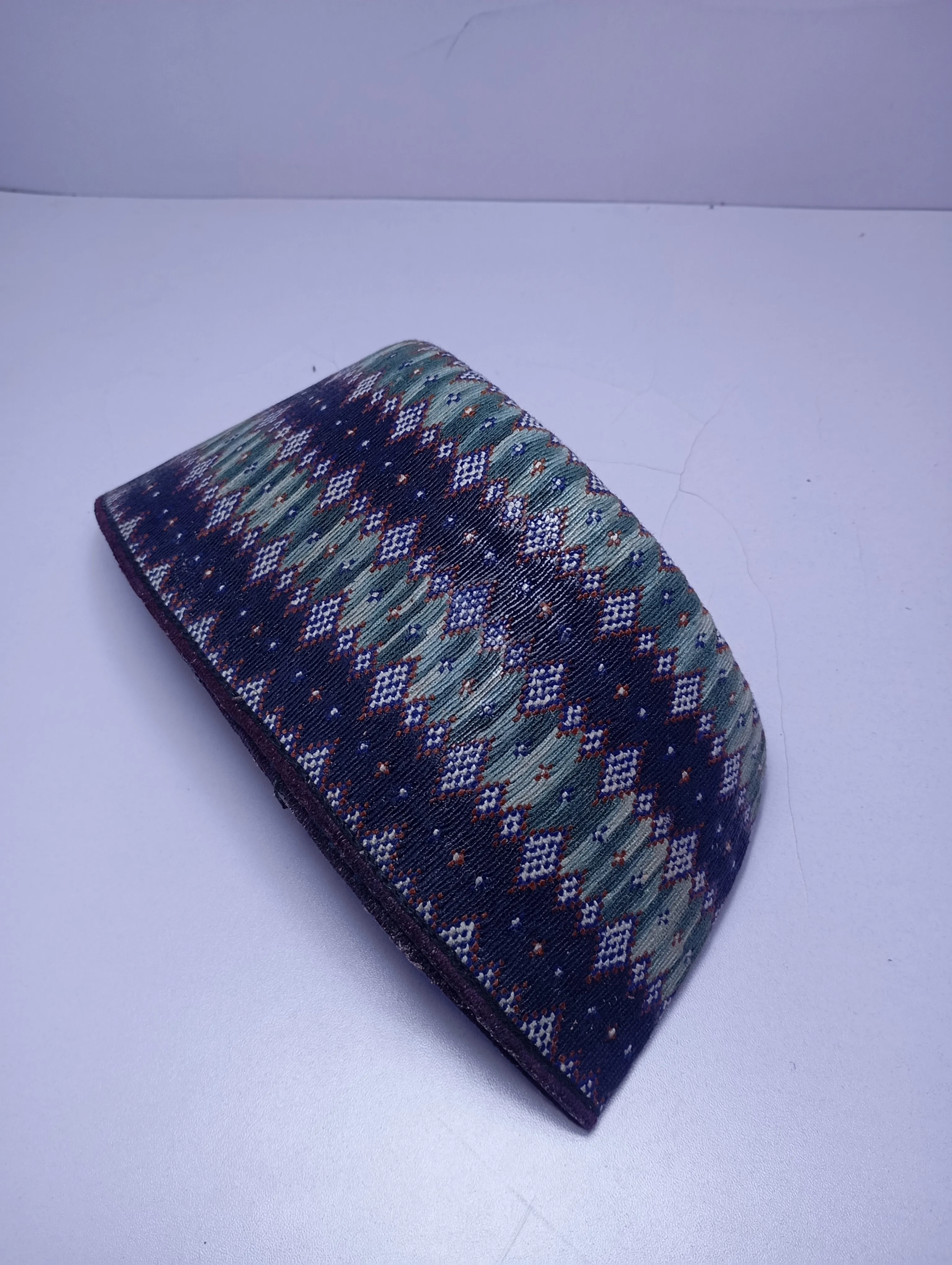 Original Handwoven Hausa Fulani Zawa Cap – Bangol Kindei Bama Style | Men’s Knitted Maiduguri Cap Sizeof 23 