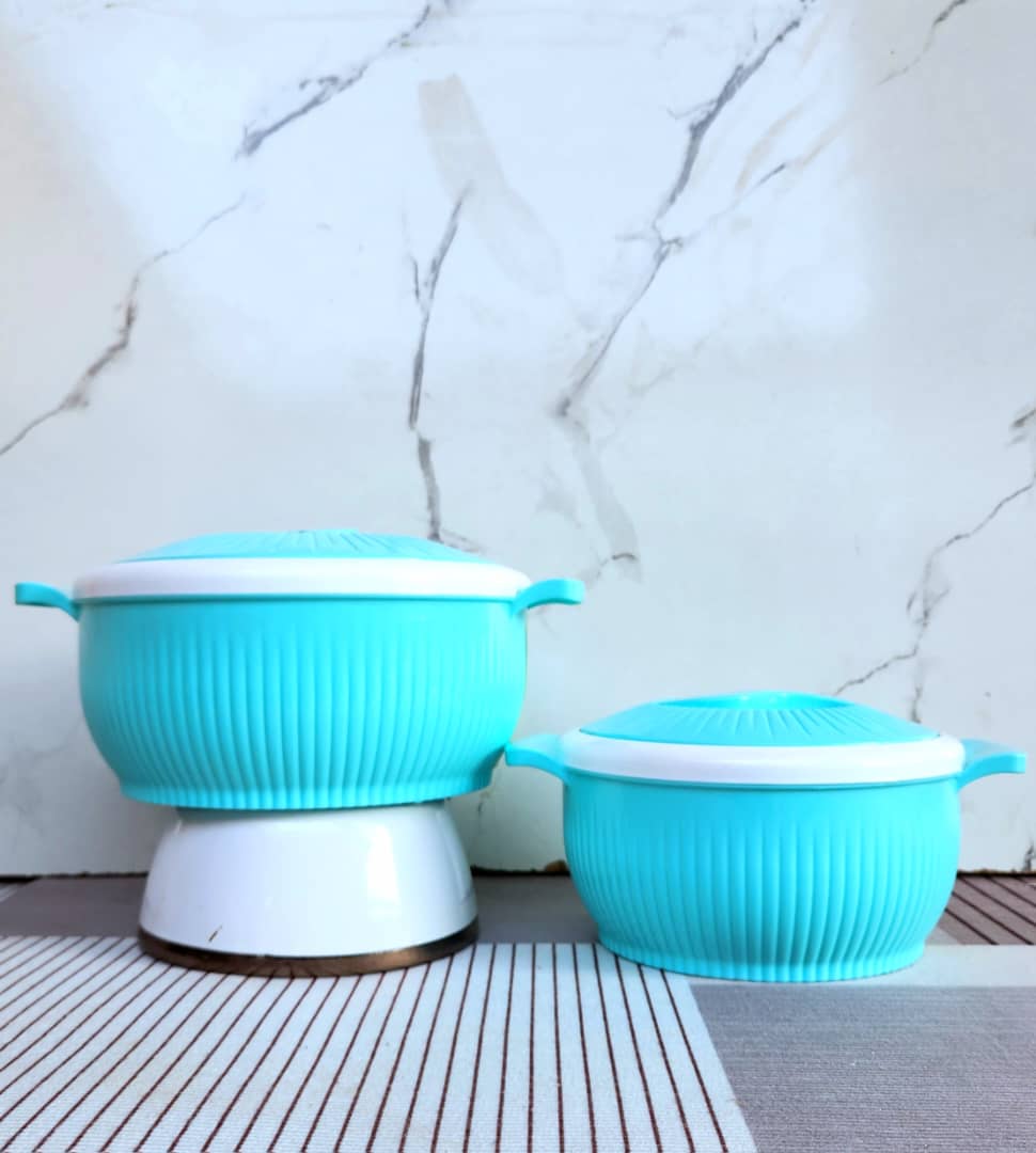 Turquoise Plastic Food Storage Containers with Lids