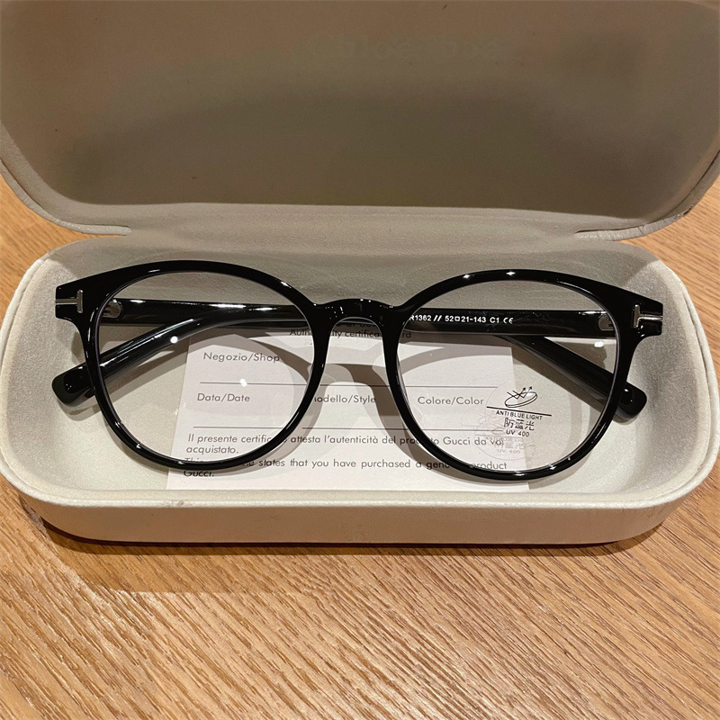 ISLINO TR90 Anti Blue Light Reading Glasses Women Photochromic Prescription Glasses Frame Luxury Hyperopia Myopia Eyewear