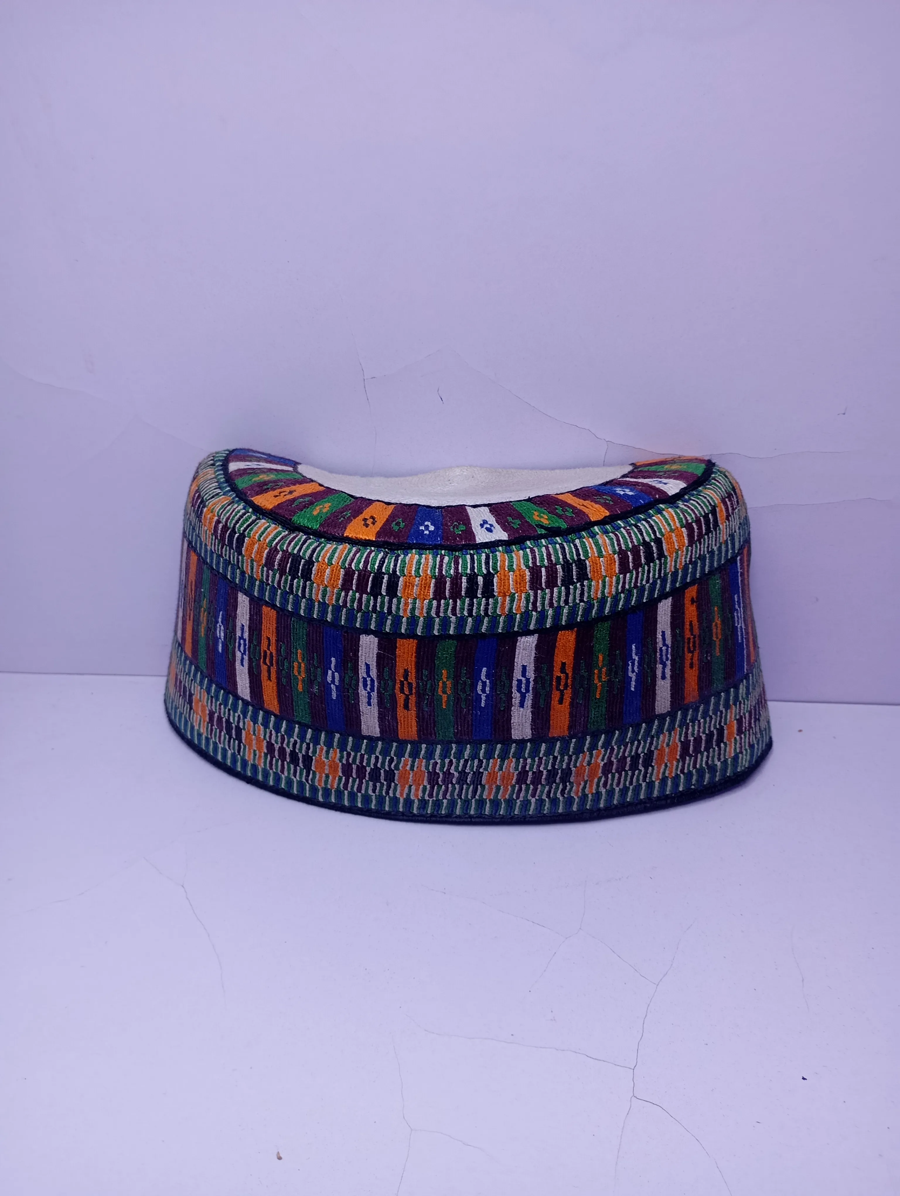 Original Handwoven Hausa Fulani Zawa Cap – Bangol Kindei Bama Style | Men’s Knitted Maiduguri Cap Sizeof 24 