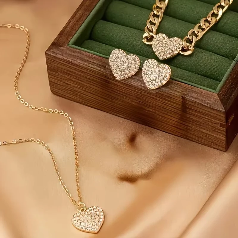 Diamond-Encrusted Heart Lock Pendant Necklace - Three-Piece Hip Hop Style Choker Set