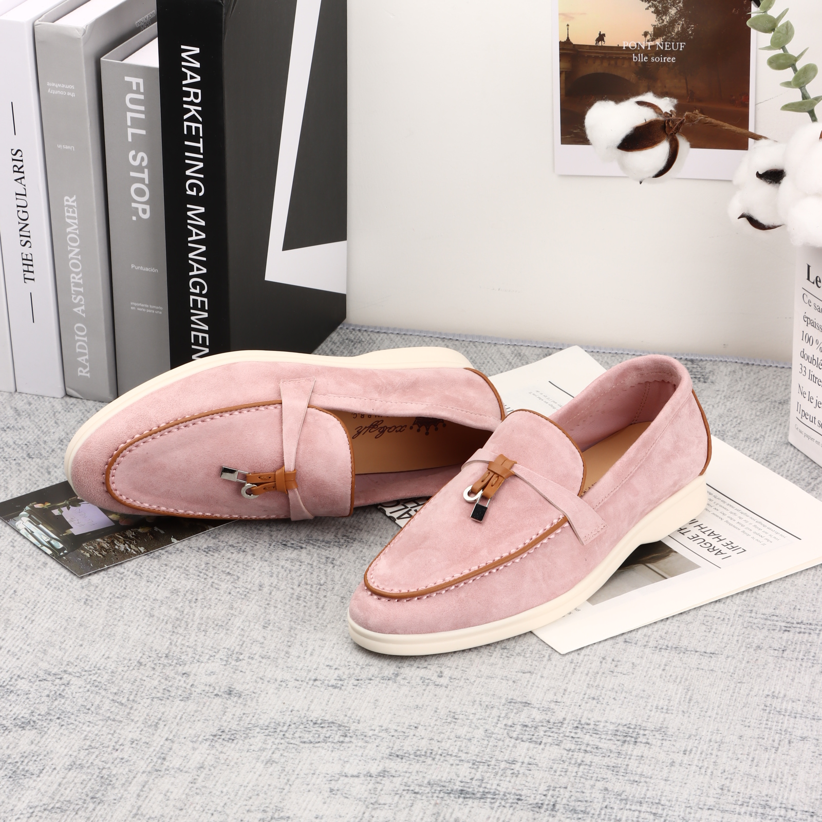 Women's loafers, leather white edged flat shoes, casual brand men's shoes, luxury designer boutique shoes