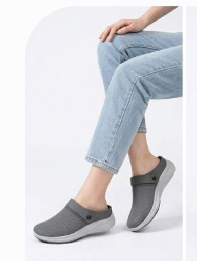 Women's Comfortable Slip-On Clogs - Grey
