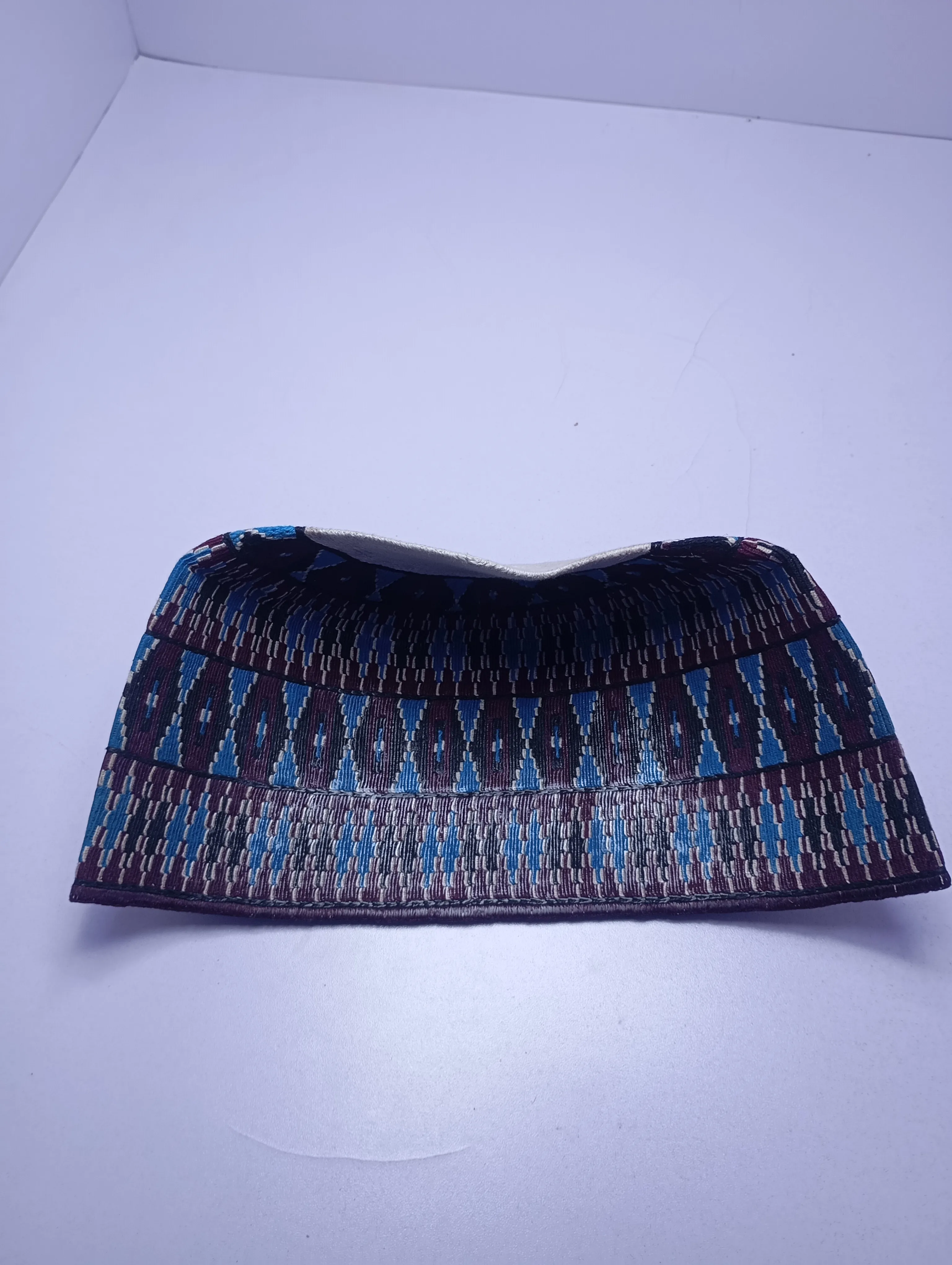 Original Handwoven Hausa Fulani Zawa Cap – Bangol Kindei Bama Style | Men’s Knitted Maiduguri Cap Sizeof 23 