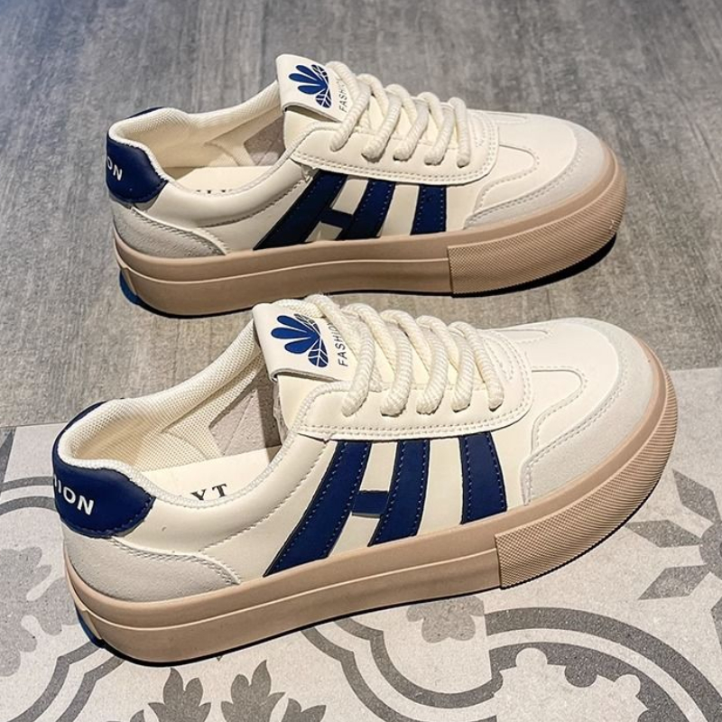 Women's Vulcanize Shoes Design Round Toe Lace Up Sports Casual Women's Sneaker Shoes Comfortable flat shoes zapatos de mujer