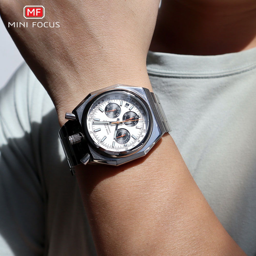 MINI FOCUS Chronograph Quartz Watch for Men Fashion Waterproof Luminous Wristwatch with Calendar Stainless Steel Strap 0601