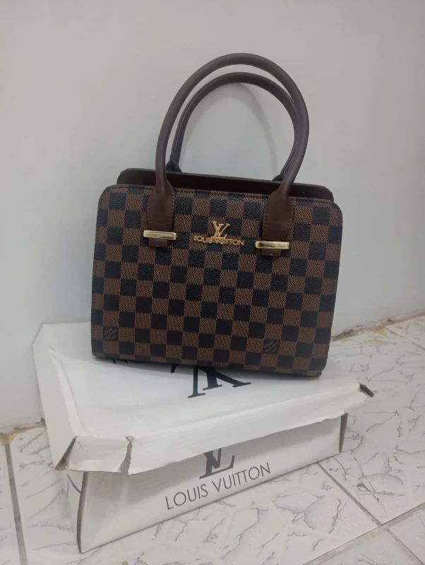 Louis Vuitton Luxury Handbag - Classic Designer Bag