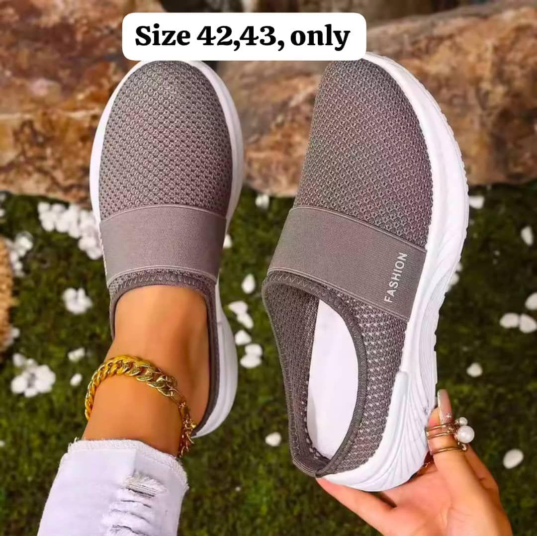 Grey Mesh Slip-On Fashion Sneakers