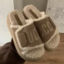 Women's Thick Bottom Slip-On Slippers Indoor Outdoor Wear Winter New Style Embroidered Anti-Slip Home Cotton Slippers Waterproof