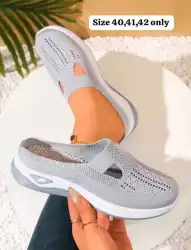 Lightweight Mesh Slip-On Sneakers for Women
