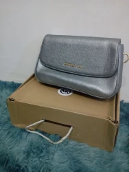 Michael Kors Designer Tote Bag - Luxury Fashion Accessory